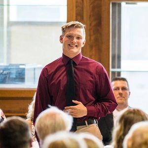 Meet your Posher, Justin